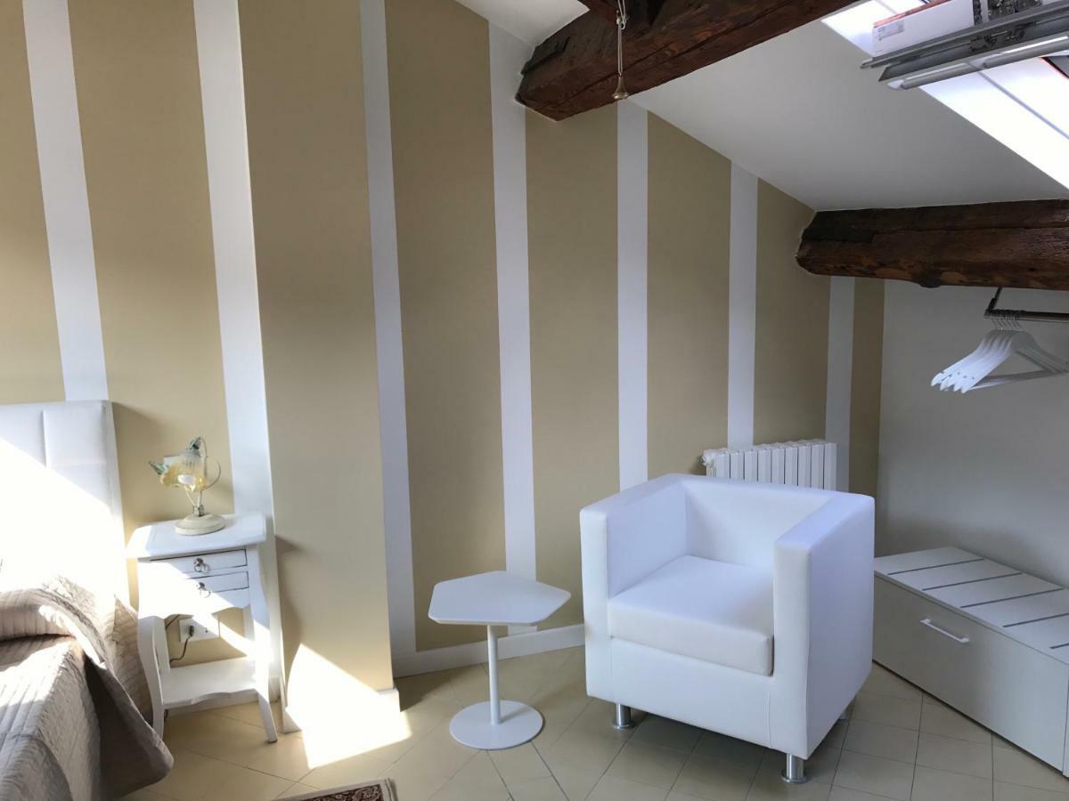 شقة Moonlight Attic البندقية المظهر الخارجي الصورة